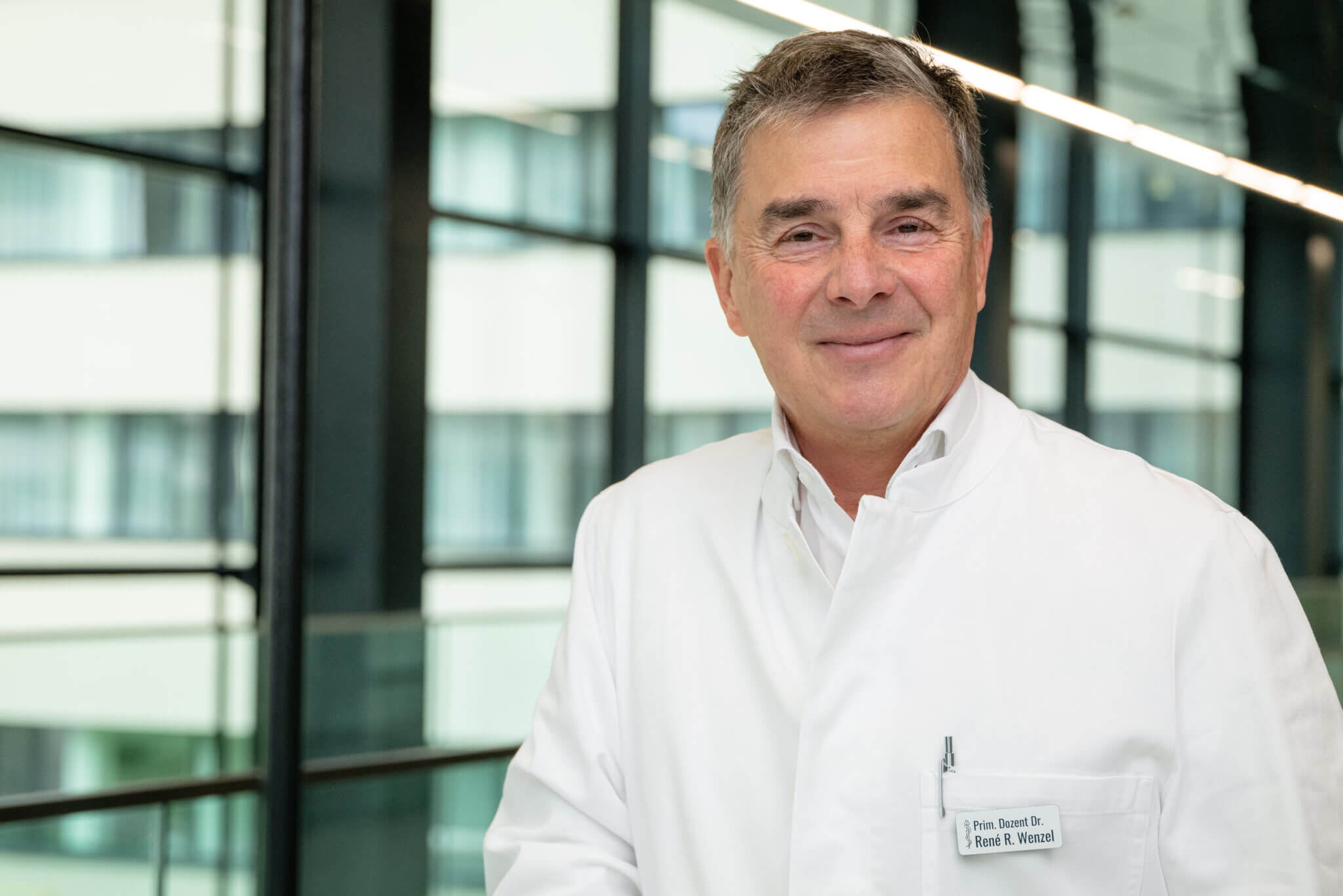 Prim. Univ.-Doz. Dr. René R. Wenzel